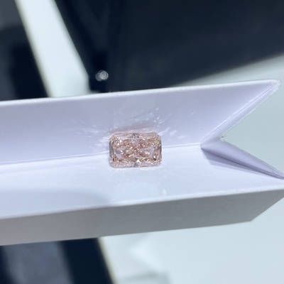 VS2-VVS2 सीवीडी प्रयोगशाला विकसित गुलाबी हीरे 1.5-3.0ct दीप्तिमान शानदार कट