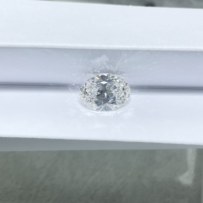 0.5ct अंडाकार चमकदार कट D VS छोटे आकार प्रयोगशाला में उगाया गया हीरा आईजीआई प्रमाणित