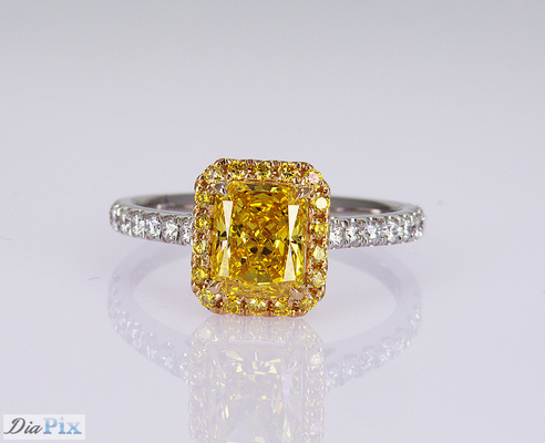 1.1ct उज्ज्वल आकार फैंसी जीवंत पीला प्रयोगशाला बनाया हीरा अंगूठी 18K सोने सेट